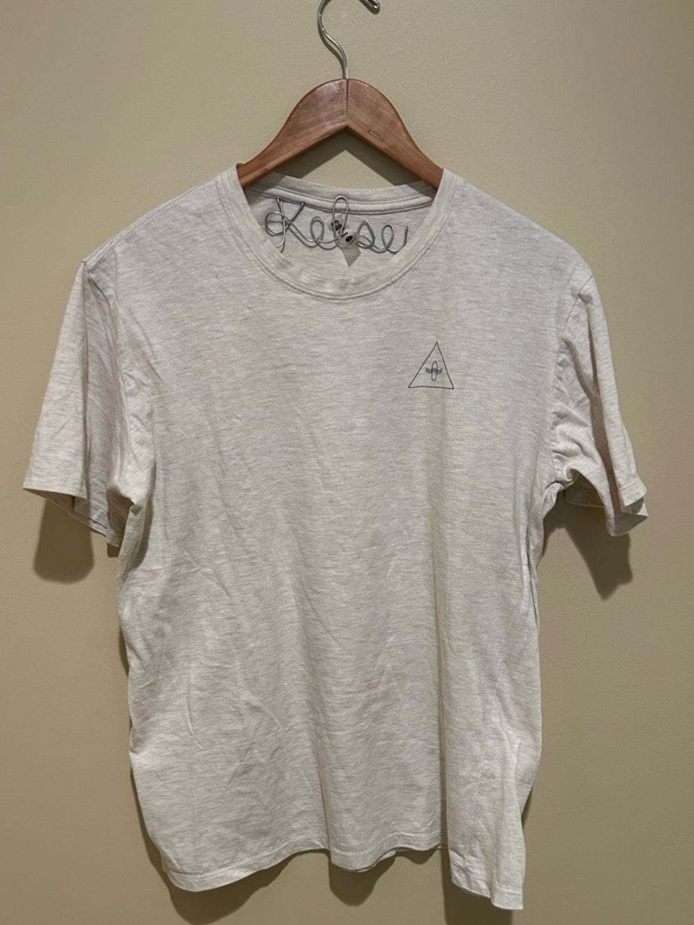 Soli āSanta Teresaā Light Cream Short-Sleeve Men's Crew Neck T-Shirt Size S